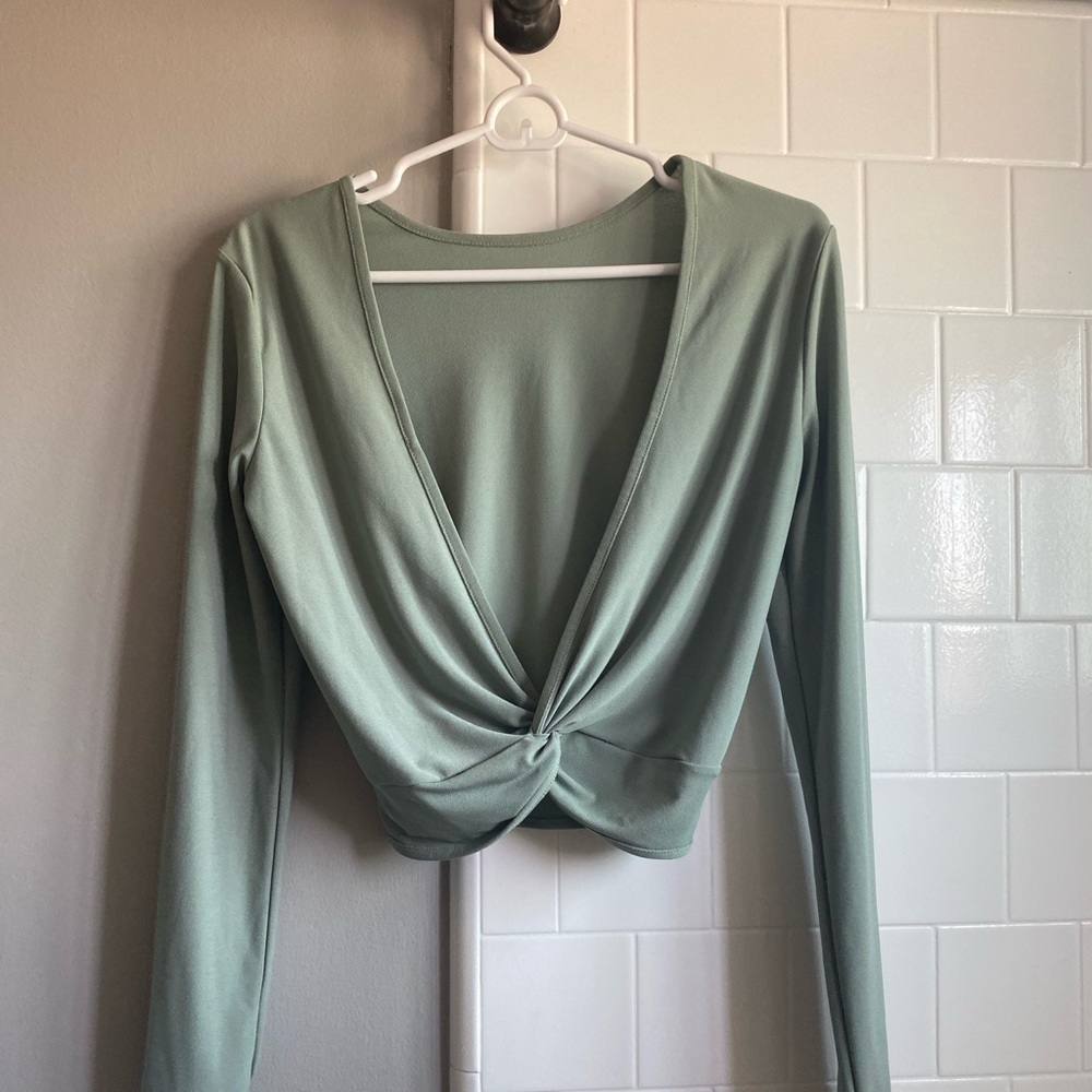 H&M Sage green reversible cropped long sleeve